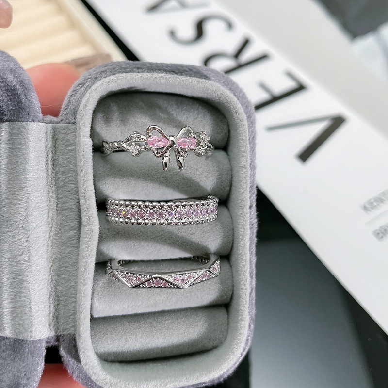 Sweet bow pink diamond, small and elegant open ring, niche and simple plain ring, versatile and high-end geometric ring Application Scenario
