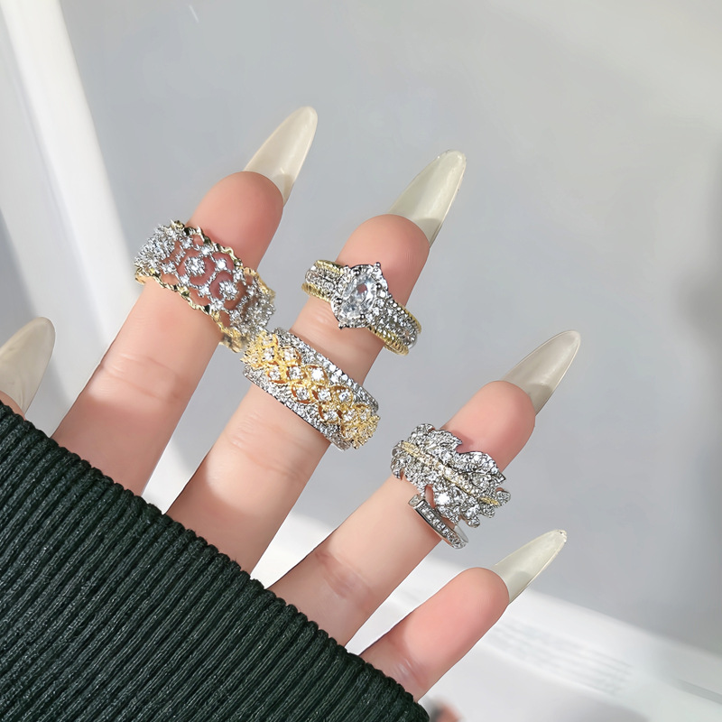 Spring new two-color heavy industry full diamond retro open ring, women's light luxury and high-end, court-style quality index finger ring Application Scenario