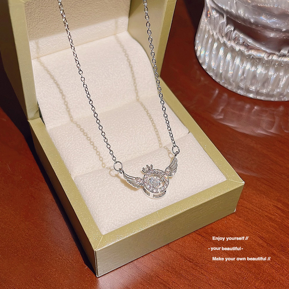 Cute little angel wing necklace, a unique design for women, titanium steel collarbone chain, a popular gift for your girlfriend Specification drawing