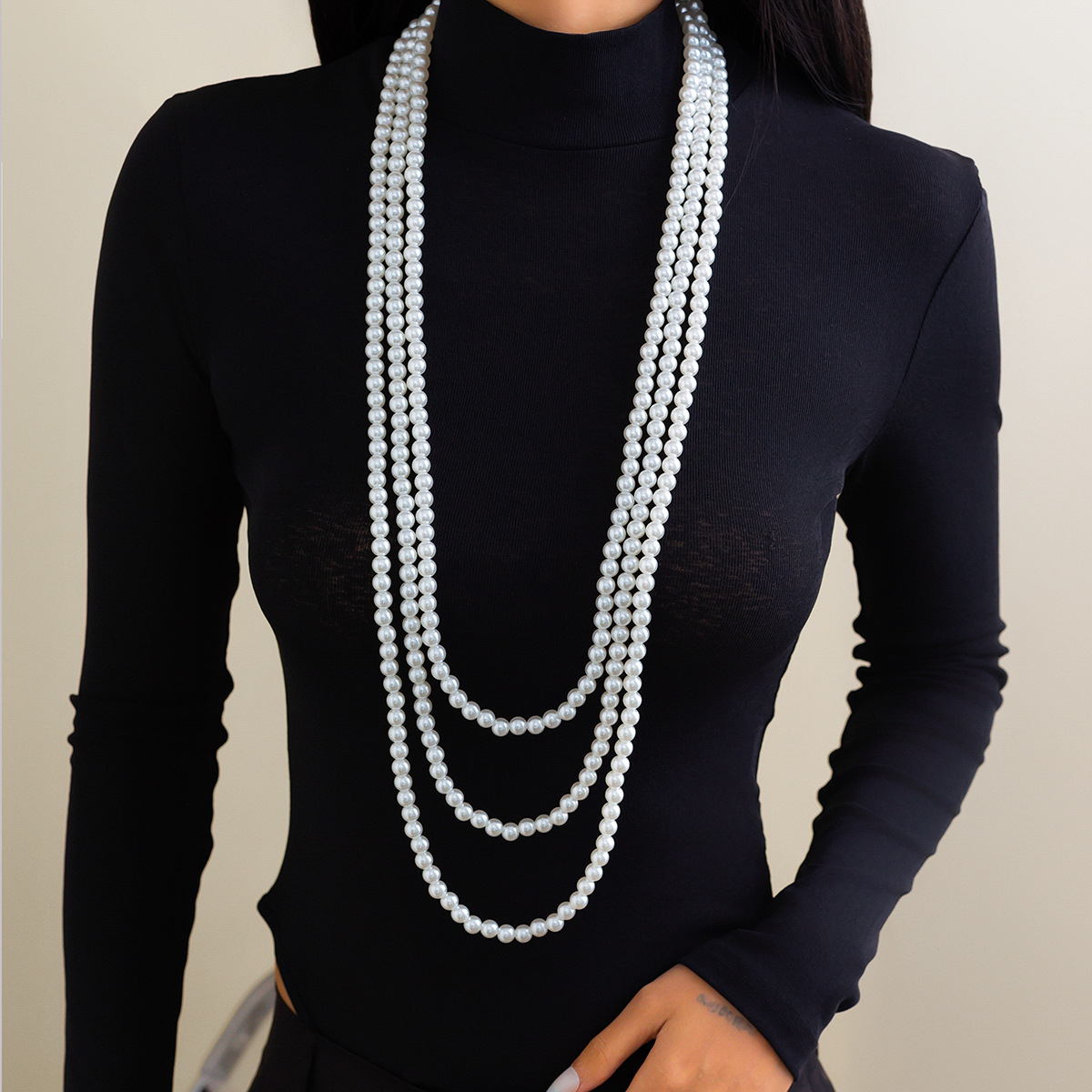 European and American cross-border jewelry ins pearl round bead Necklace French layering style Necklace new set details Picture