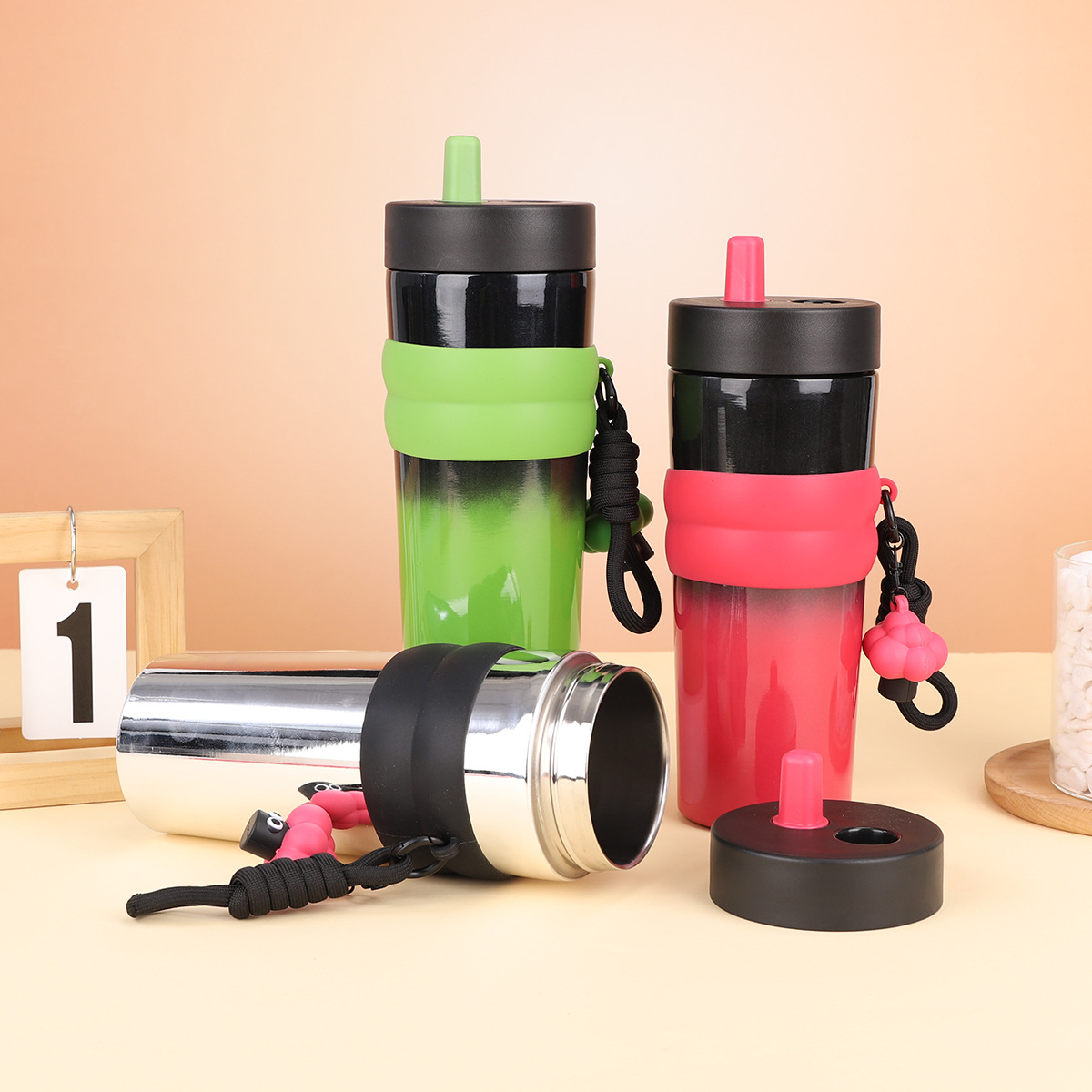 Cross-border 316 stainless steel vacuum insulated cup, outdoor high appearance level gradient straw cup, creative anti-slip car cup full figure