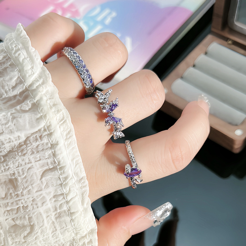 Sweet and cool purple zircon exquisite butterfly row diamond open ring, a cool and unique design for women, versatile and elegant ring full figure