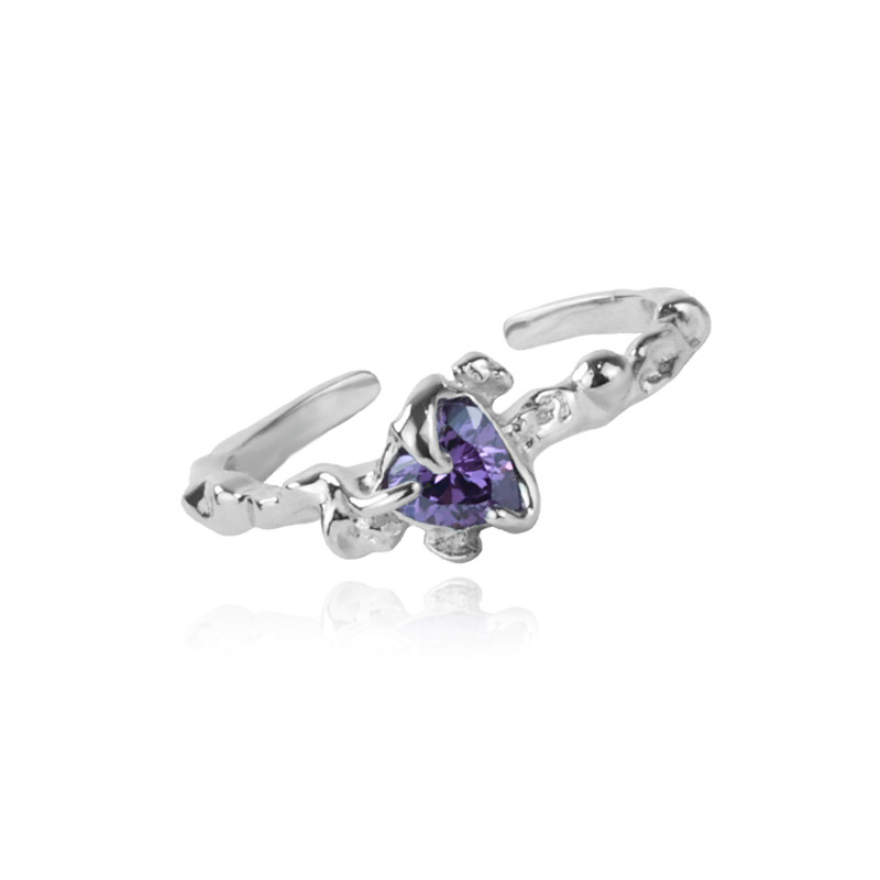 A purple heart-shaped zircon open ring with a niche design sense, an irregular texture for women, a sweet and cool index finger ring full figure