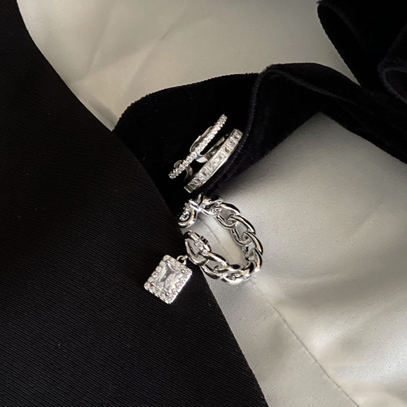 Sweet and cool style, unique geometric sparkling diamond zircon open ring, elegant and versatile for women, a small and niche socialite to wear in layers details Picture