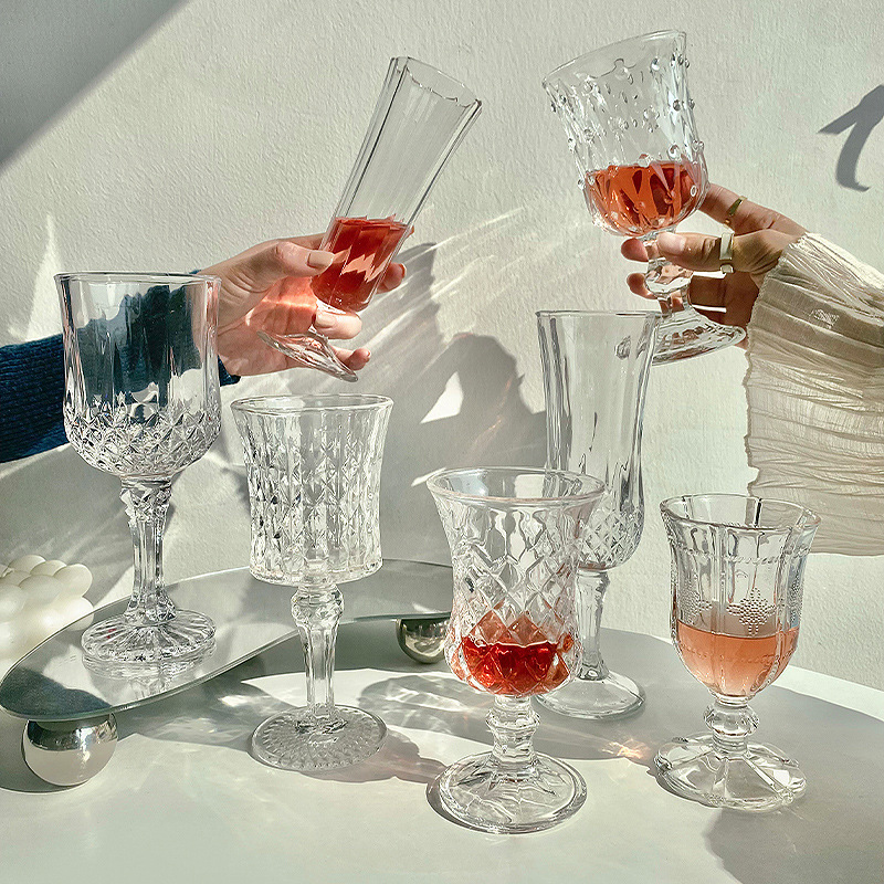 Obsessed with diamond wine glasses, high-end glass goblets, European light luxury wine glasses, champagne glasses, and household foreign wine glasses Application Scenario