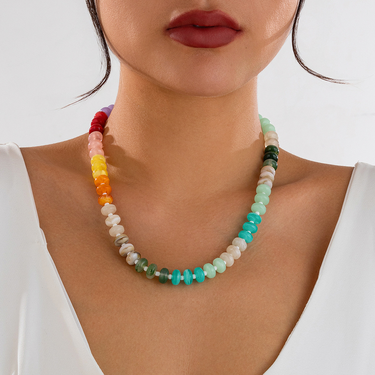 European and American cross-border jewelry: Fresh and cute rainbow acrylic beaded collarbone chain, sweet dopamine irregular necklace Specification drawing