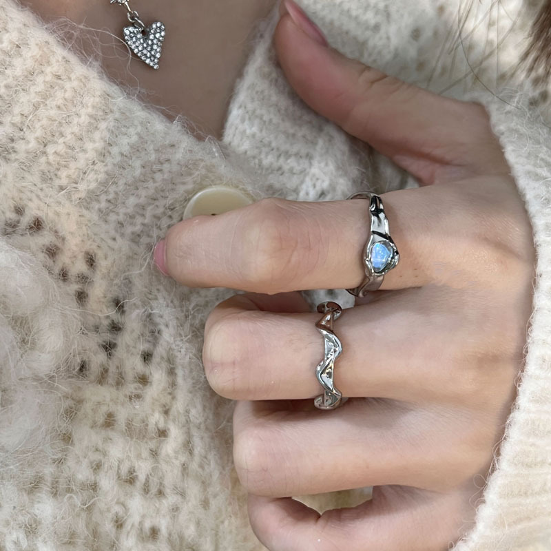 A cold moonstone open ring for women on Instagram, with a minimalist and high-end design. It's a simple and individual food ring Application Scenario
