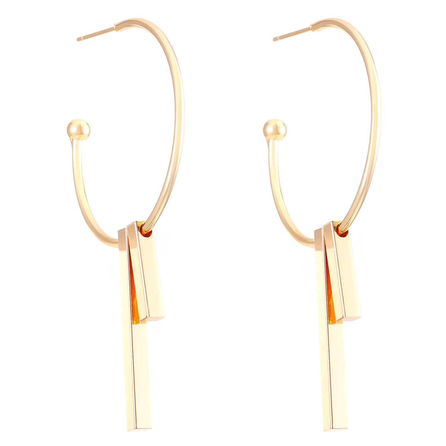 New fashionable pendant earrings from Europe and America are elegant for women. These earrings can make the face slimmer and are easy to match with exaggerated autumn and winter popular earrings Item Picture