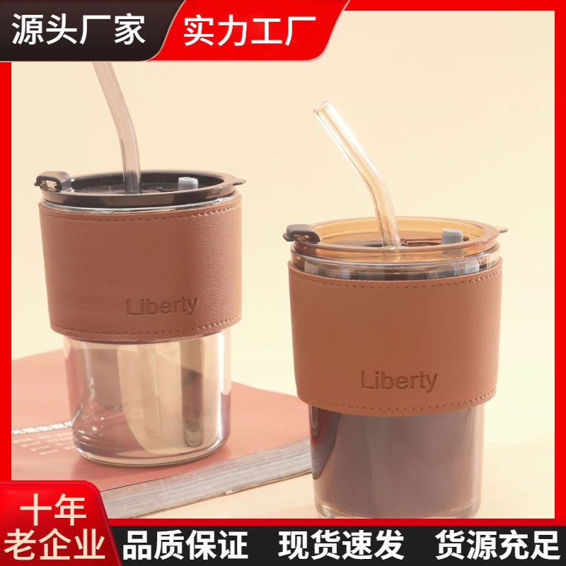 In-stock wholesale of popular leather-covered straw cups, creative and highly attractive glass cups, portable bamboo straw cups and coffee cups full figure