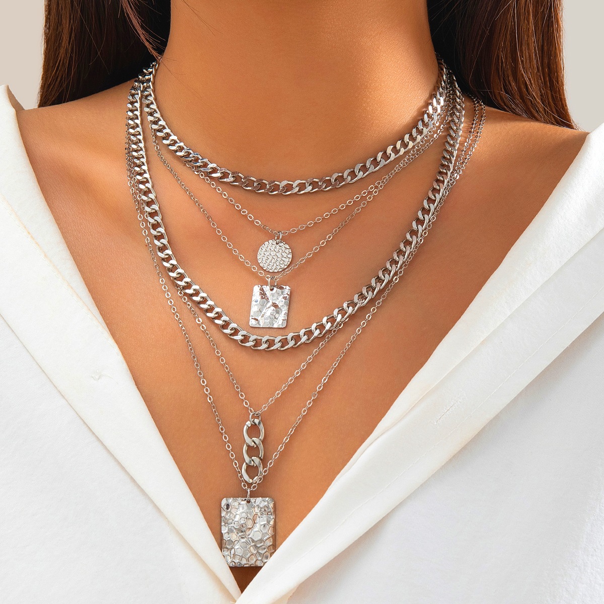 European and American cross-border jewelry, fashionable stacked hip-hop set, square brand necklace, metal chain, niche and unique necklace for women full figure