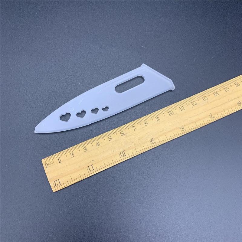 Kitchen knife covers, knife shells, PP plastic knife covers, portable knife sheaths, kitchen knife covers, fruit knife covers, transparent covers undefined