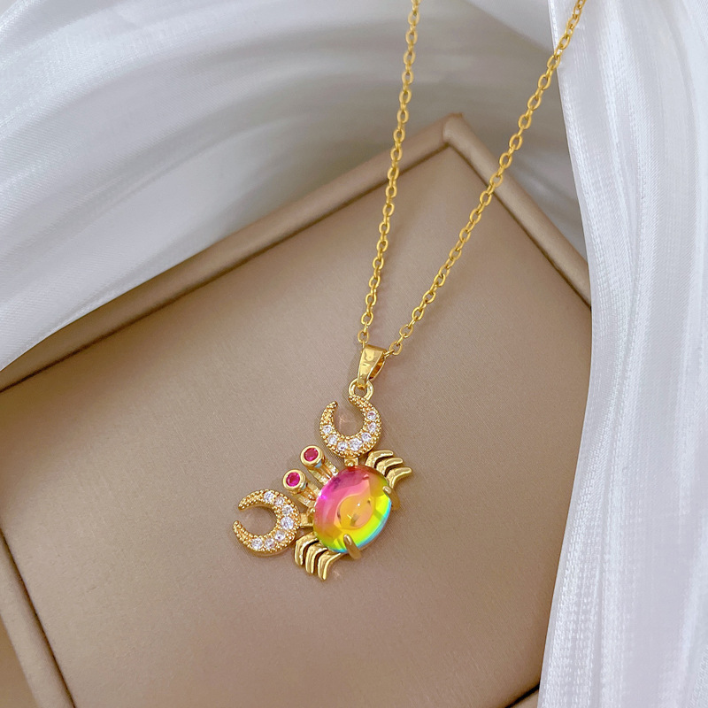 【 Titanium Steel 】 Colorful crab, unique Full diamond, light luxury, elegant and luxurious Full diamond necklace, versatile for women, collarbone chain, titanium steel Specification drawing