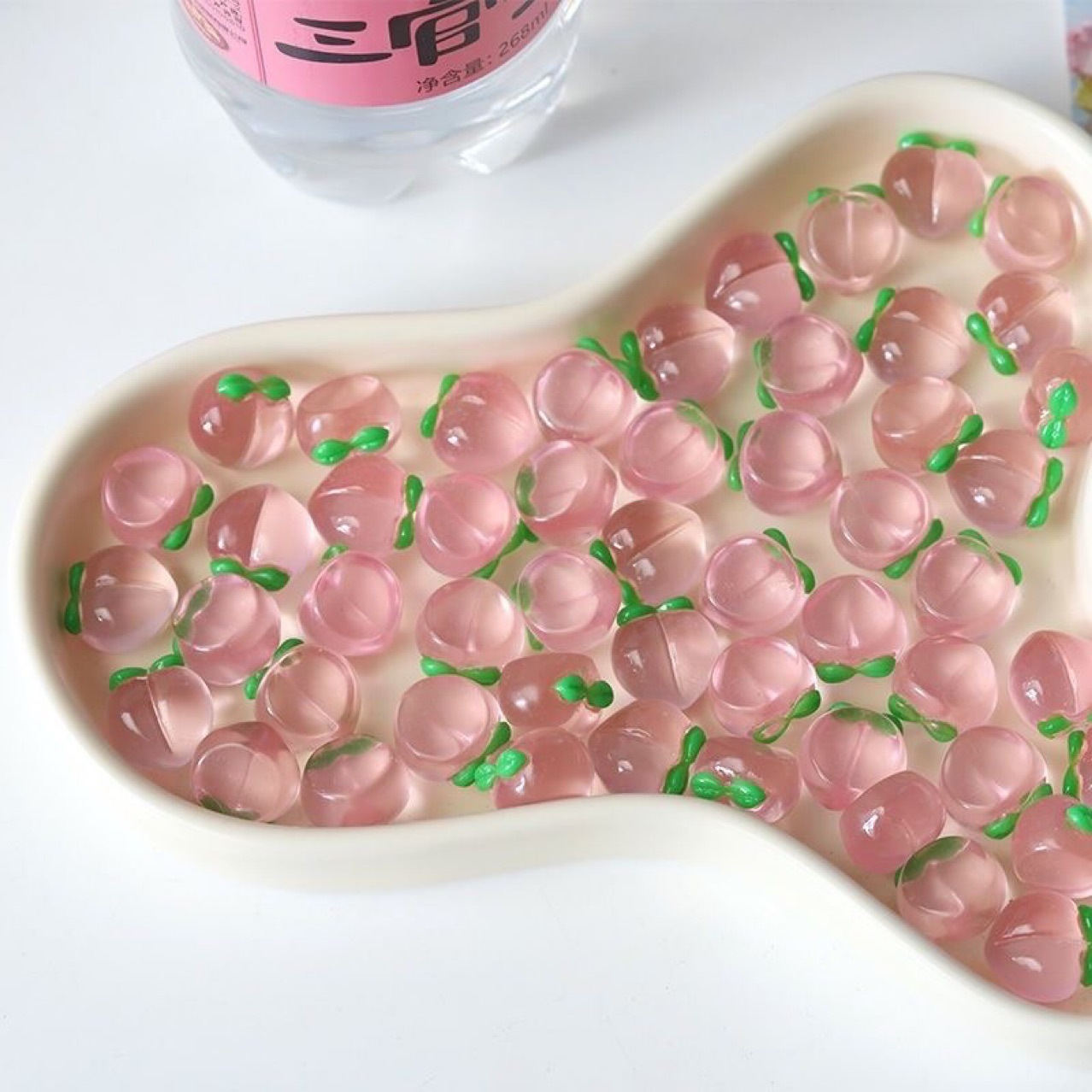 Peach resin accessories, hairpins, fruit-based cream glue small accessories wholesale, DIY handcrafted hairpin materials details Picture