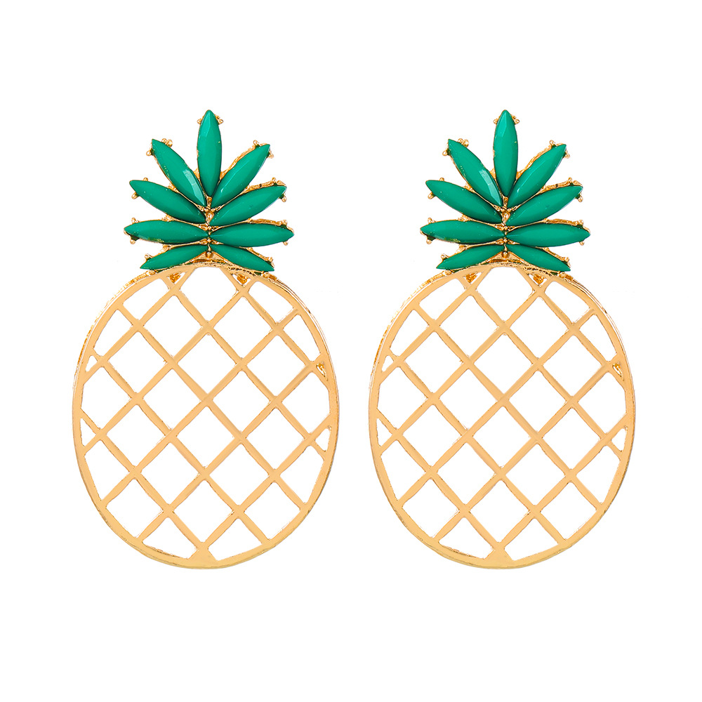 European and American ins hollowed-out pineapple earrings for women, sweet and fresh, with zircon fruit stud earrings set, are cross-border best-selling earrings Item Picture