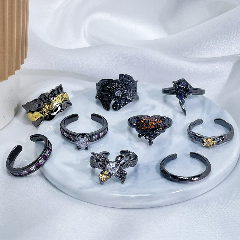Dark personality, retro and simple open ring, women's fashion, versatile, niche design, high-end, cold style index finger ring full figure