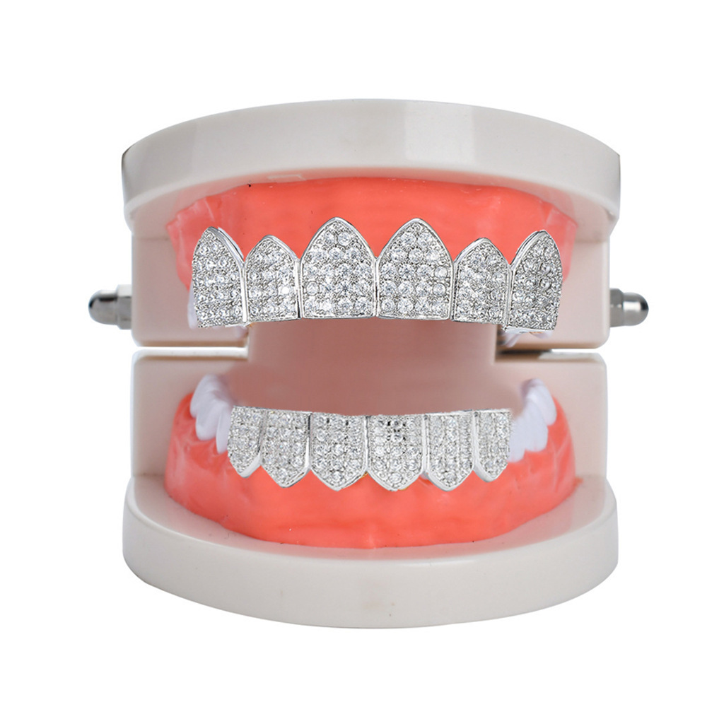 Hip-hop braces with copper inlays and zircon, rapper dentures and zircon teeth, street dance decorations are selling well Item Picture