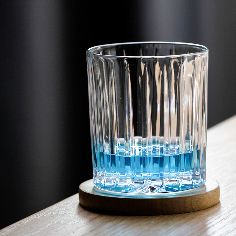 Vertical patterned glass cups, simple Nordic cups for home use, heat-resistant glass water cups, transparent creative whisky glasses full figure