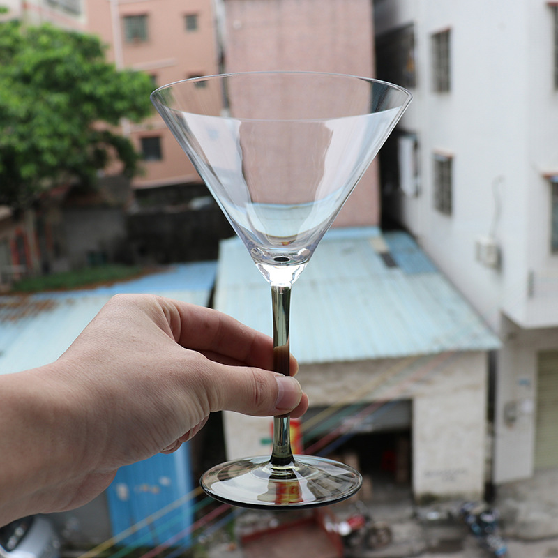 Hand-blown ash-colored high-legged Martini Martini Martini cocktail glasses in stock, supporting LOGO Specification drawing