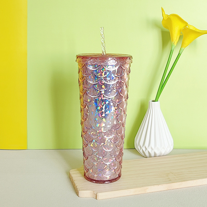 Wholesale of cross-border new products, fashionable large-capacity fish-scale cups, double-layer heat-insulating plastic straw cups, and gradient drinking cups from manufacturers details Picture