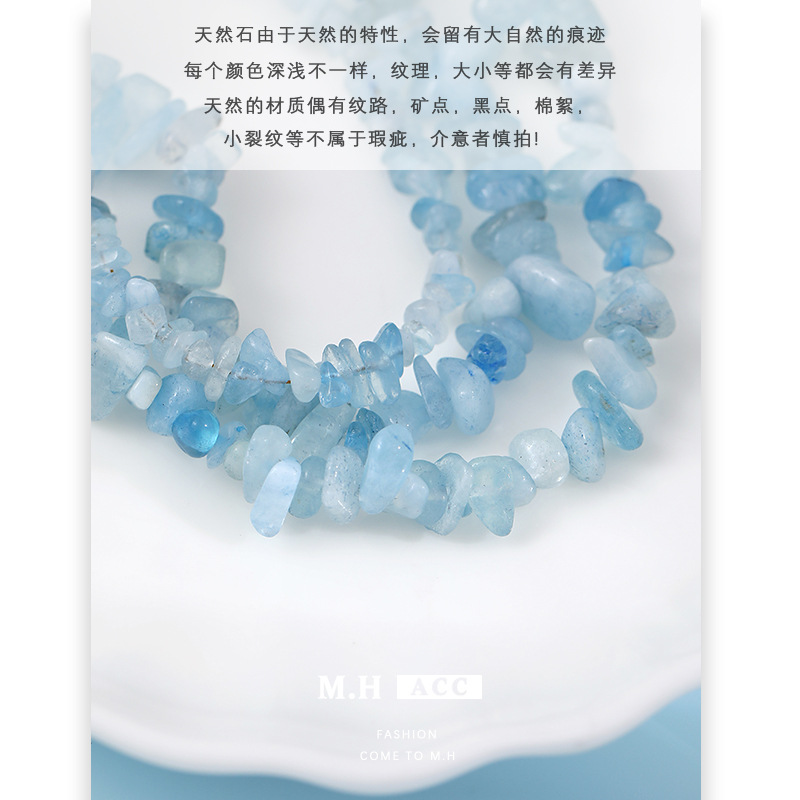 Irregular aquamarine stone necklace accessory for women's summer light luxury niche collarbone chain retro high-end look Application Scenario