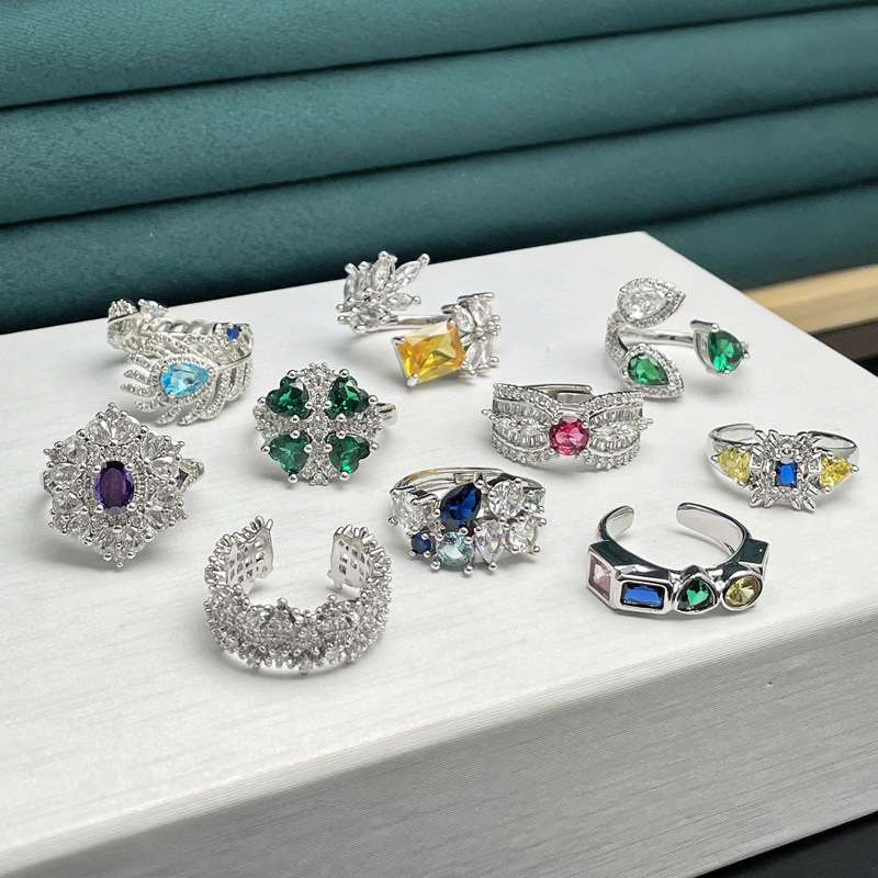 The imitation colored gemstone series of color diamond light luxury open ring, a cold and elegant female style, a cross-border fashion and high-end exquisite ring from Europe and America Specification drawing