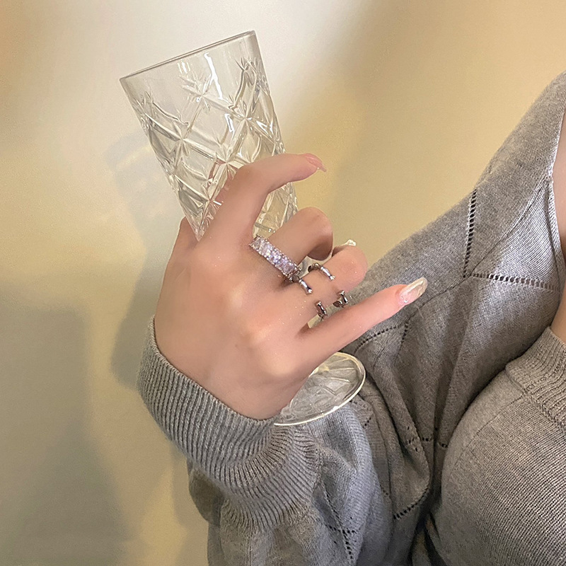 A niche design zircon layered ins cold style diamond-encrusted fashionable open ring, a high-end and personalized ring trend for women details Picture