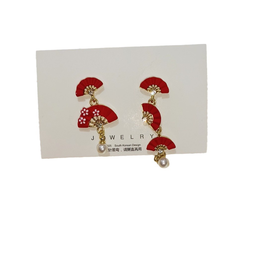 Chinese-style Ankela red earrings ~ Retro and festive, versatile stud earrings with an ins niche design sense Item Picture
