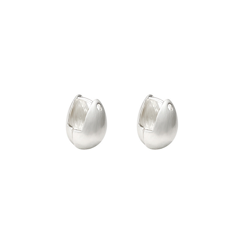 S925 Silver Needle Korean simple frosted heart-shaped ear buckles, a high-end design for women, fashionable and versatile bestseller for wholesale Item Picture
