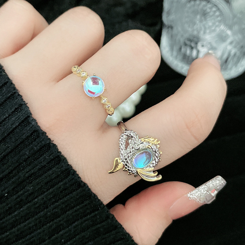 Guardian Dragon-shaped three-dimensional relief ring, with a neutral style, unique personality and niche design sense, is a finger ring accessory details Picture