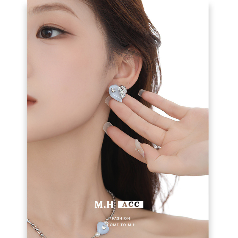 2025 New original design blue metal heart series fashionable sweet and cool style bracelet, necklace, earrings and ring for women Specification drawing