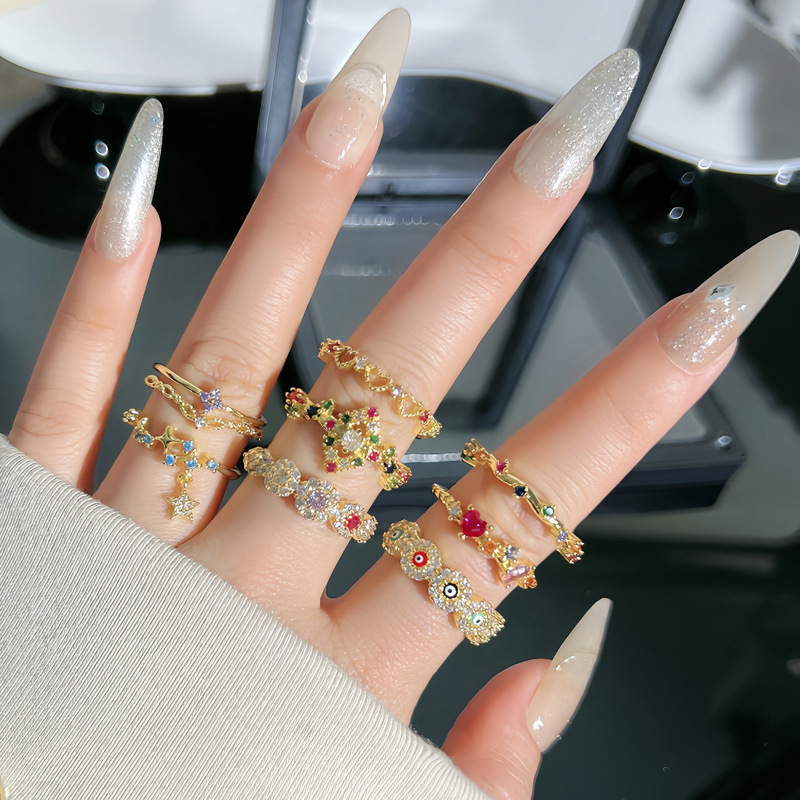 Sweet and cool lace colored diamond slightly set open ring, women's light luxury and high-end style, simple and cold style, exquisite quality, ring trend full figure