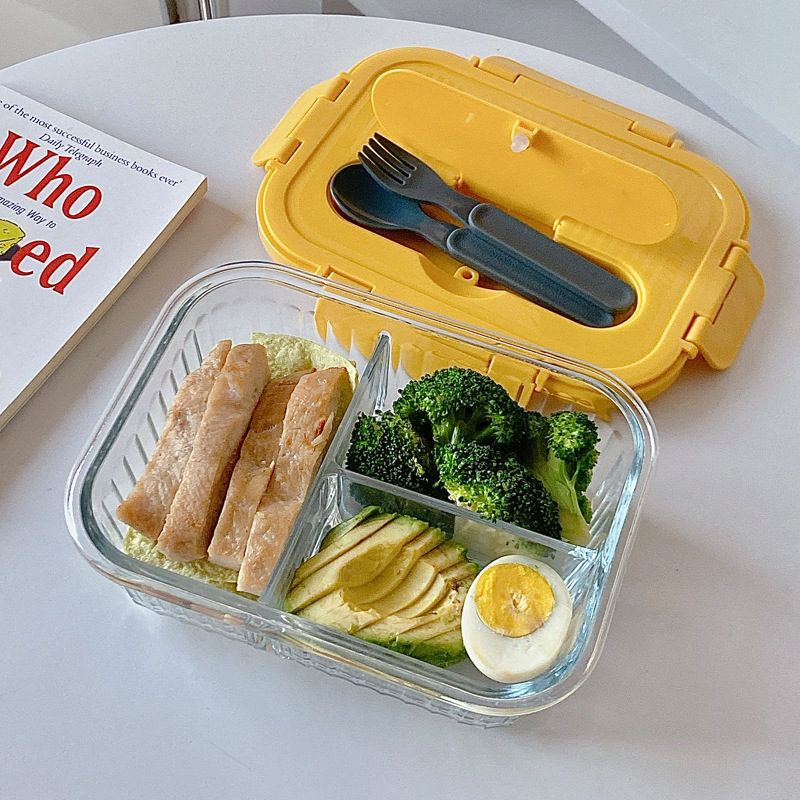 Wholesale rectangular adult ins style vertical pattern high borosilicate glass lunch boxes, microwave oven partition, fresh-keeping bowl sealing Application Scenario