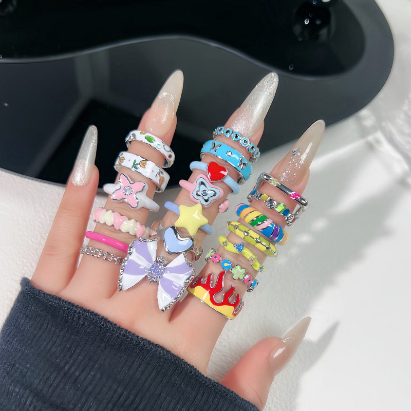 Dopamine colored drop glaze sweet and cool enamel ring, a fashionable and niche design for women, simple and versatile for students, a ring trend full figure