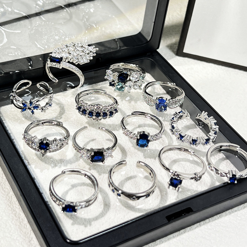 Blue zircon collection, a niche design with a light luxury style and a unique open ring, is a versatile ring for a cold and elegant woman Specification drawing