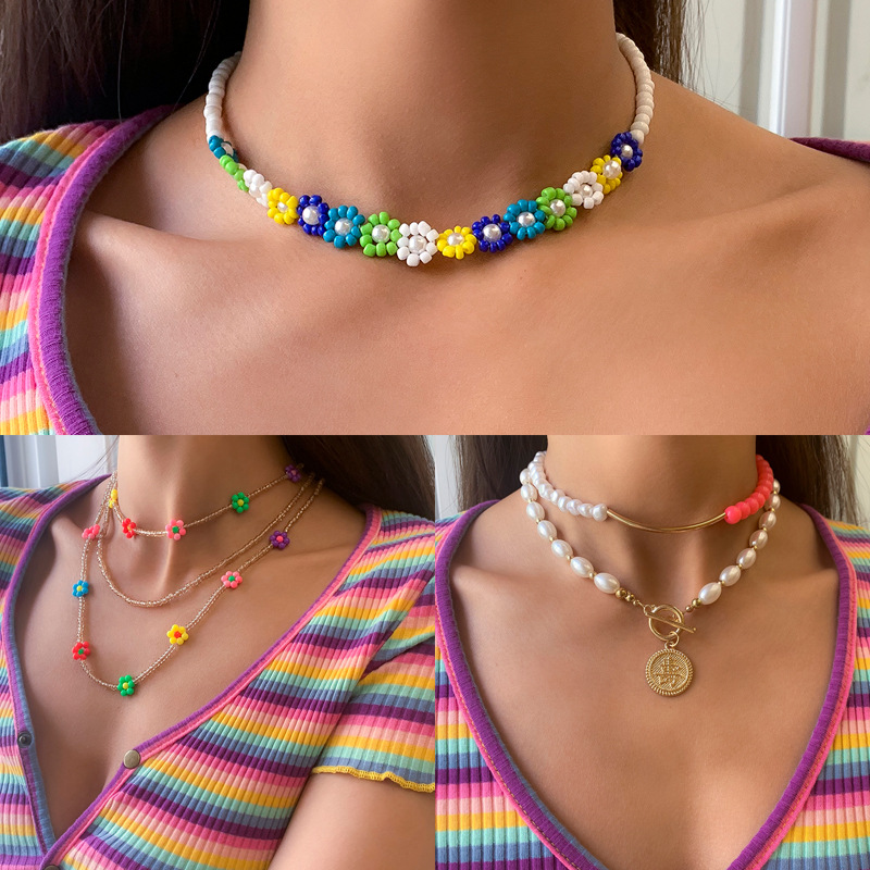 Simple and fashionable colorful rice bead letter necklace, country retro style lock buckle combination necklace, European and American cross-border jewelry Specification drawing