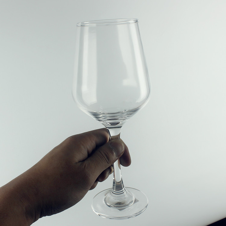 We supply Emgrand thickened glass highball glasses, Bordeaux glasses, hotel bar glass red wine glasses and wine glasses Specification drawing