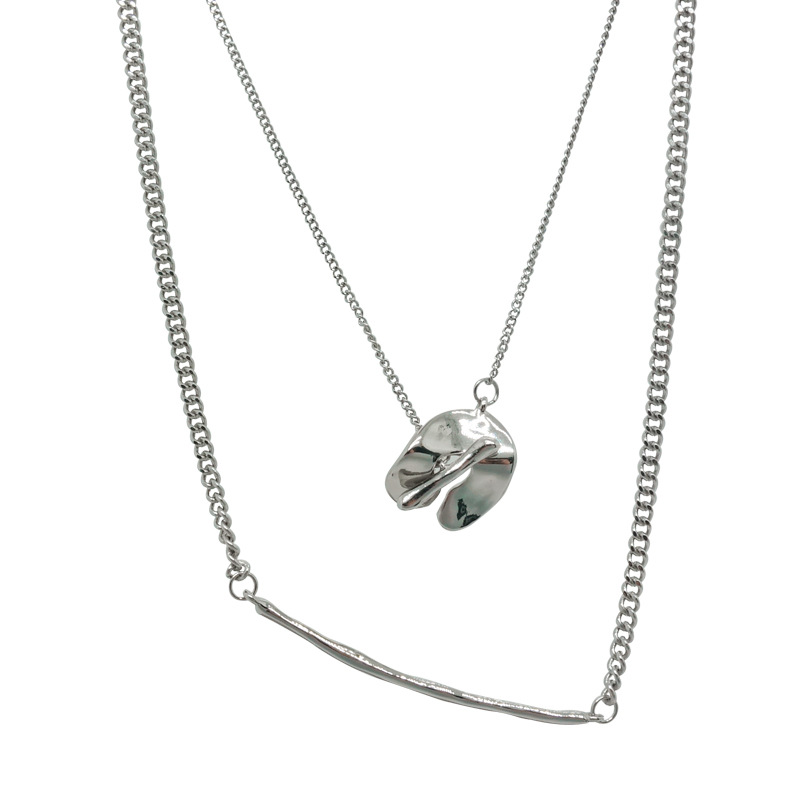 The autumn and winter layer-and-wear plain chain sweater necklace with a unique Japanese retro design and collarbone chain for women, the same style as that of Mina Matsumoto Item Picture