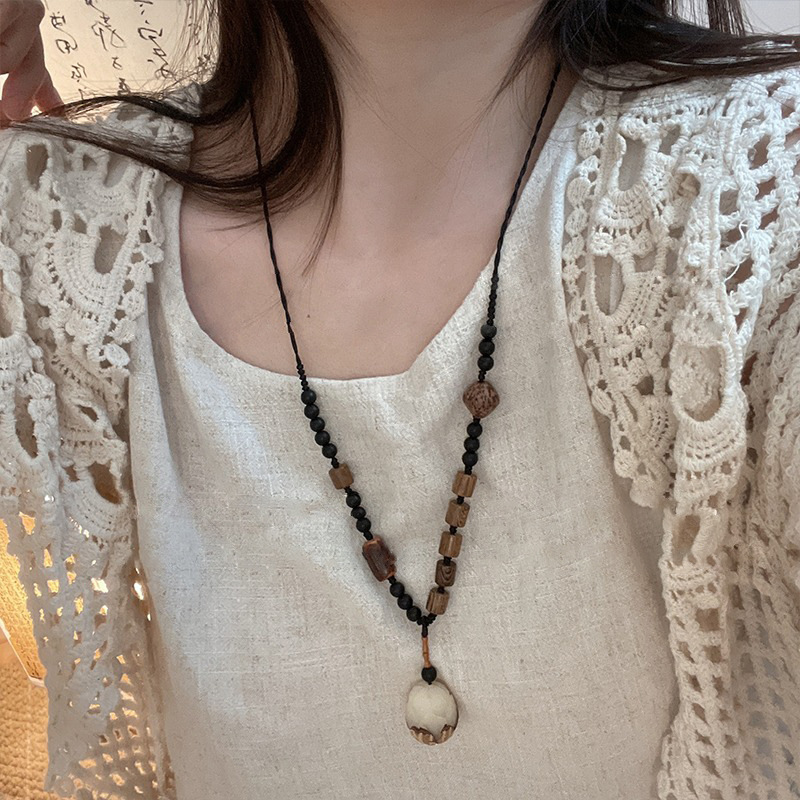 National style Zen wood bead bead ethnic style necklace, new Chinese style retro long necklace, ancient style collarbone chain, women's sweater chain full figure