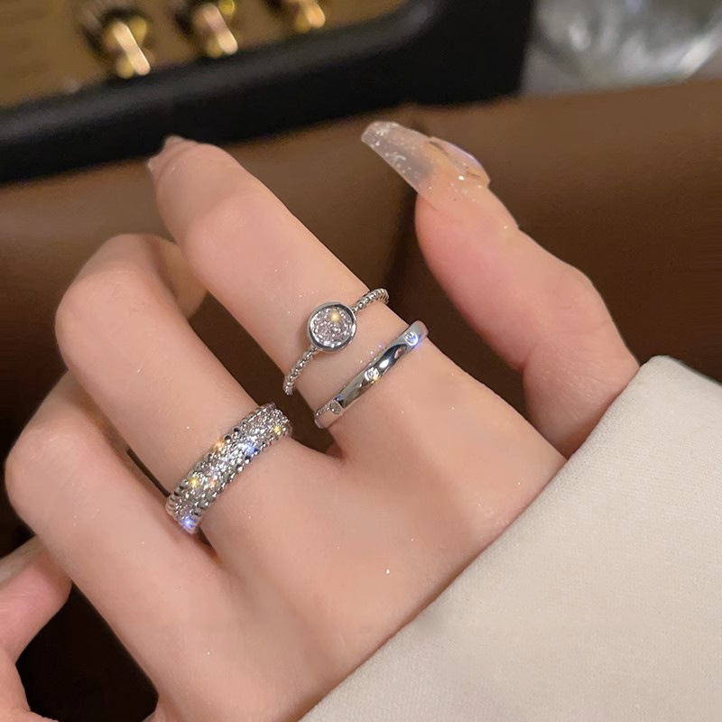 Cold style plain ring, light luxury open ring, women's niche design, high-end sense index finger ring, simple and elegant, versatile ring full figure