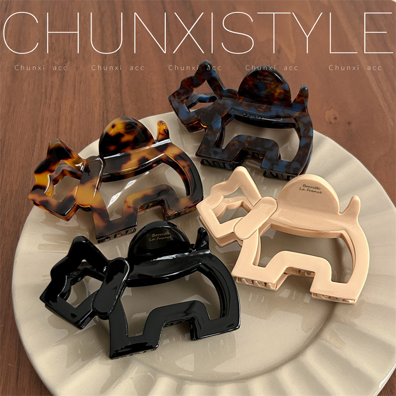 Korean version acetic acid puppy dog gripper hair clip, cute cartoon hair clip, girl's updo hair, shark clip headwear, new hair accessory full figure