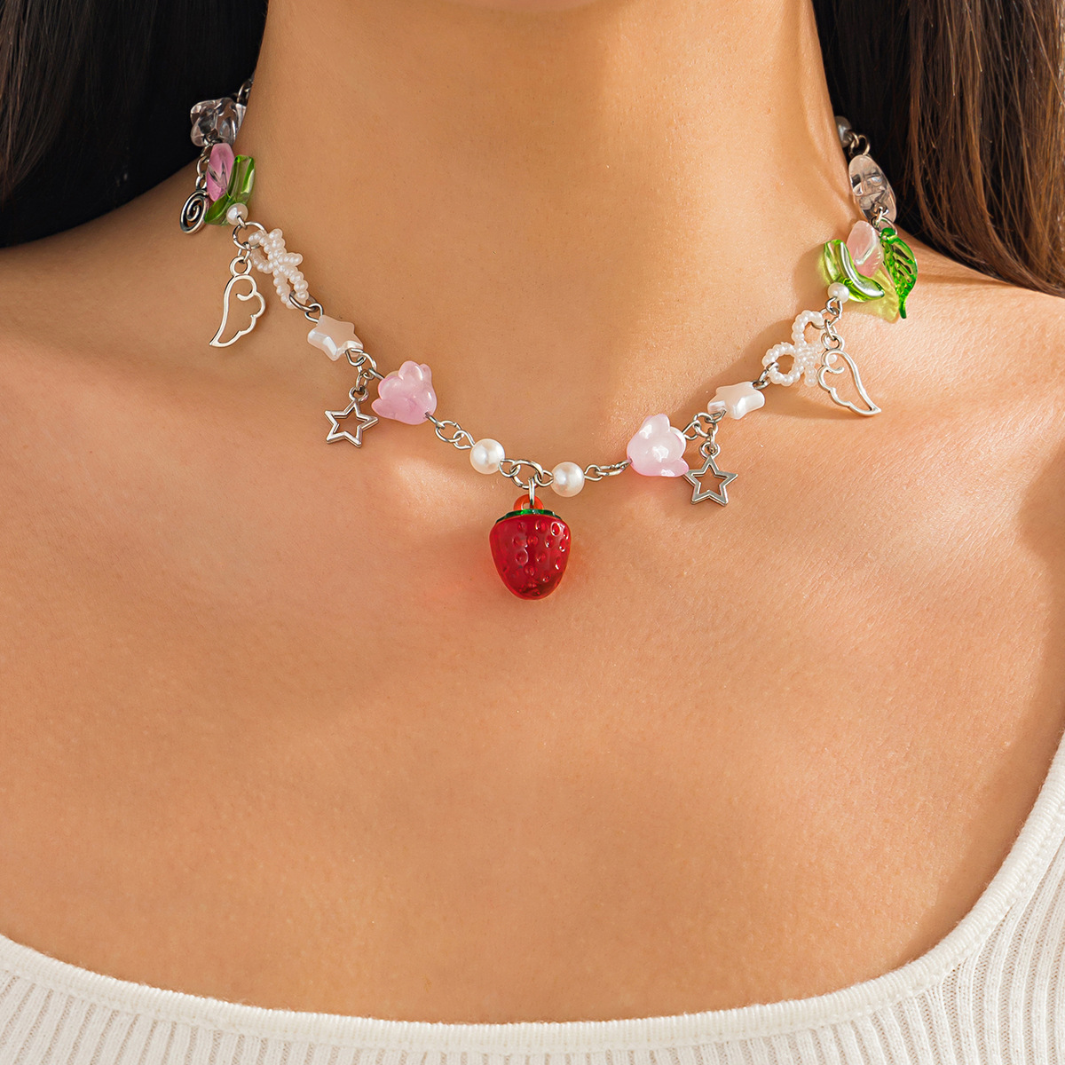 European and American cross-border jewelry sweet acrylic strawberry pendant Necklace country-style pearl string Necklace full figure
