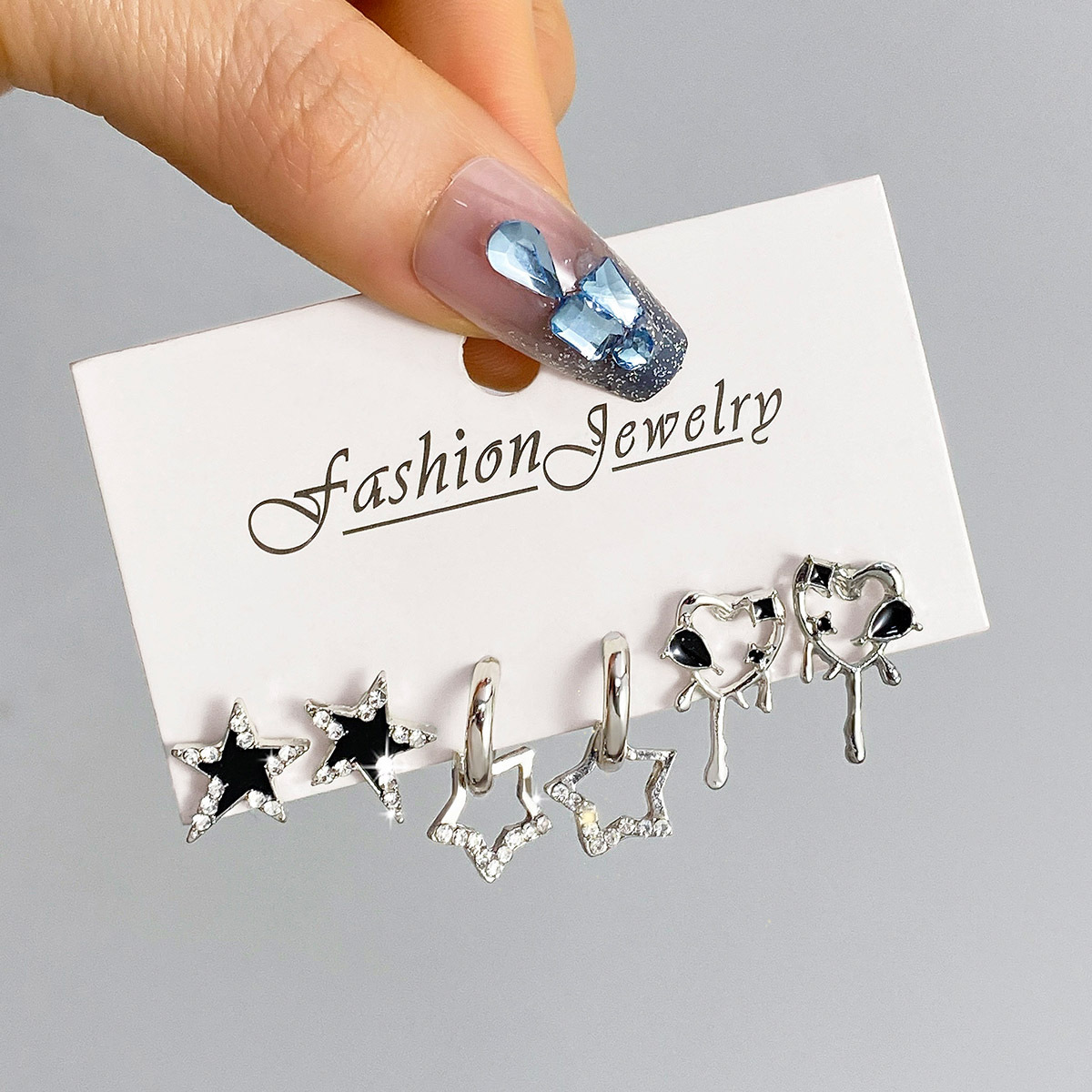 Fresh and sweet diamond-encrusted star stud liquid heart-shaped tassel metal earrings women's fashion earring set of 3 pairs full figure