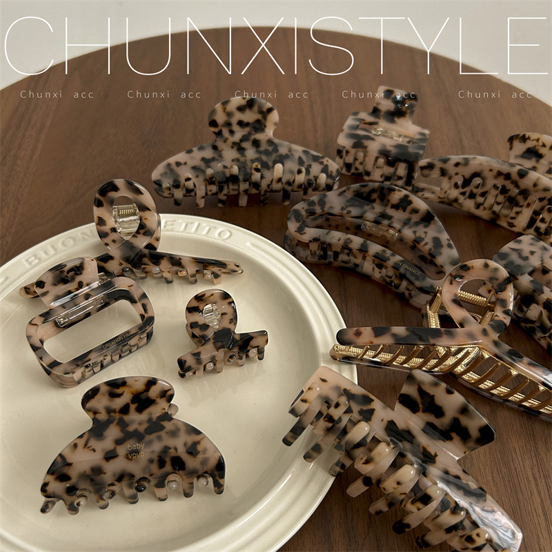 European and American acetic acid retro clip, leopard print tortoiseshell large shark clip, high-end hair clip, hair grip, back of the head headwear Specification drawing