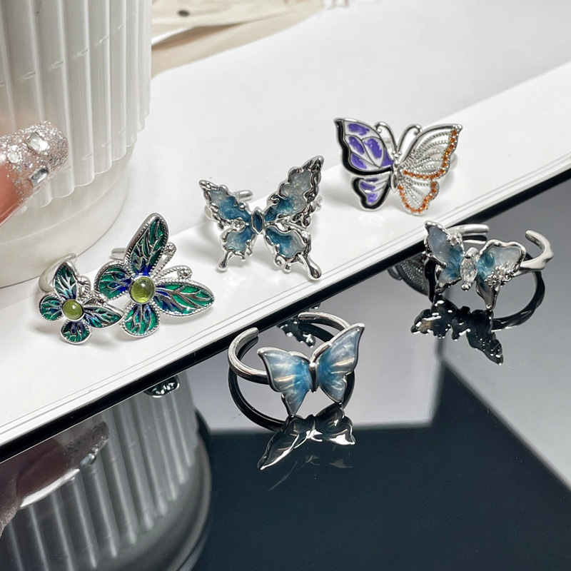 A retro enamel butterfly ring with a national trend, adjustable for women's temperament, exquisite ins niche design, artistic and light luxury ring Specification drawing