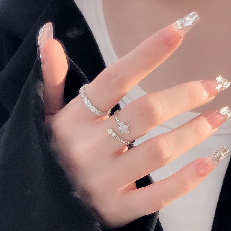 ins Cold style star-studded zircon open ring for women, exquisite, fashionable and individual layered ring design Application Scenario