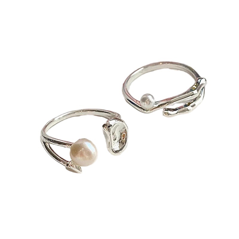 The 2023 new niche design geometric pearl ring for women on Instagram features a cold and stylish style with an adjustable open ring Item Picture