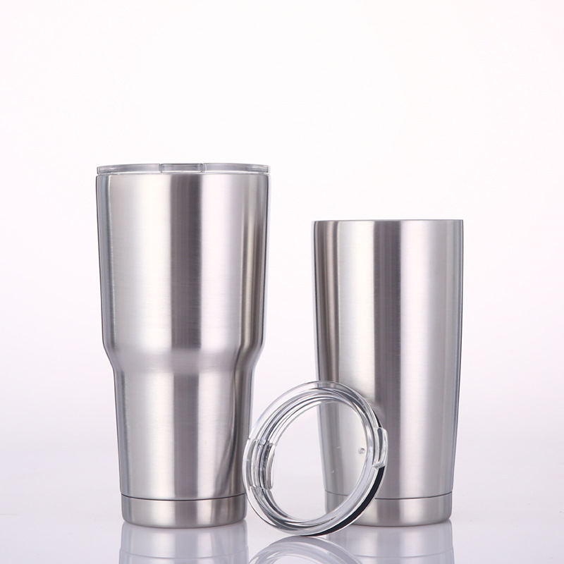 Wholesale of new 20/30oz car cups, ice king cups, outdoor car insulated cups, vacuum 304 stainless steel cold insulation cups Application Scenario