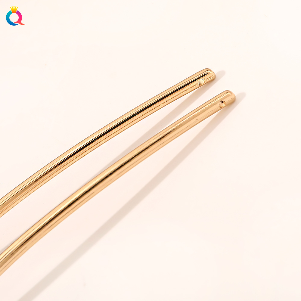 Qiyue ancient-style popular simple metal hairpins, bun hairpins, elegant hair needles, U-shaped alloy hairpins Application Scenario