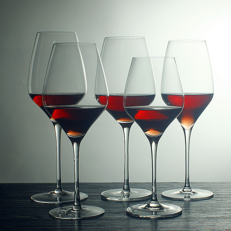0069 lead-free crystal one-piece molded red wine glass, Bordeaux highball glass, red wine glass set full figure