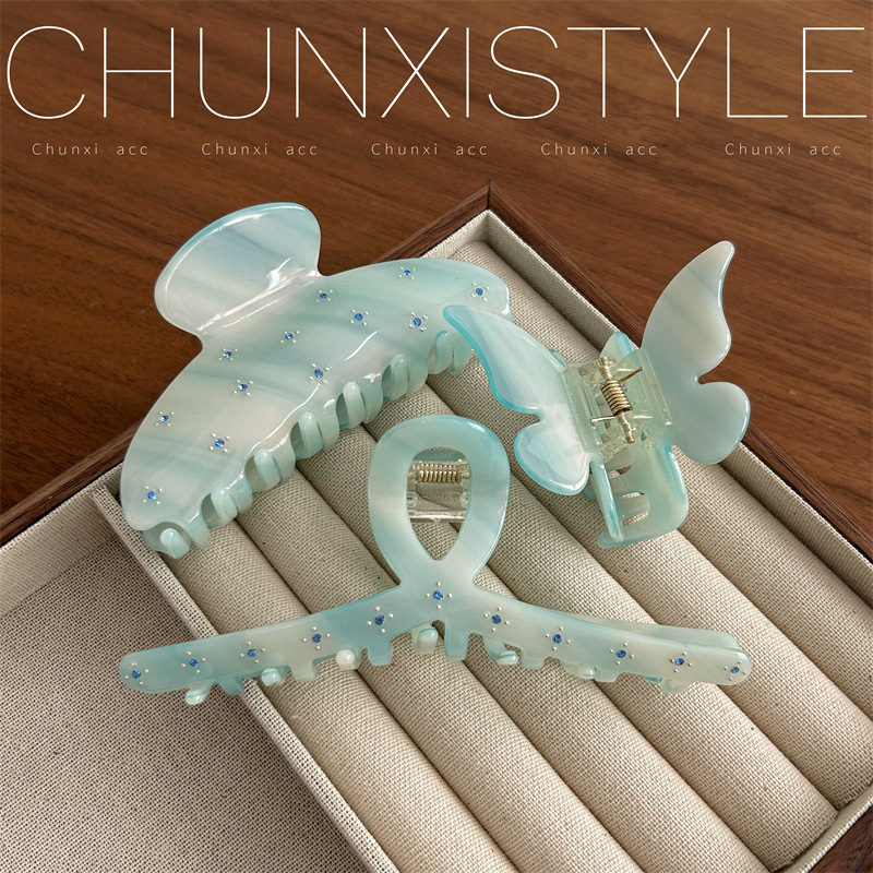 Korean high-end spring and summer acetate exquisite diamond-encrusted dazzling blue-green shark clip, shark grab, hair grab, children's clip details Picture
